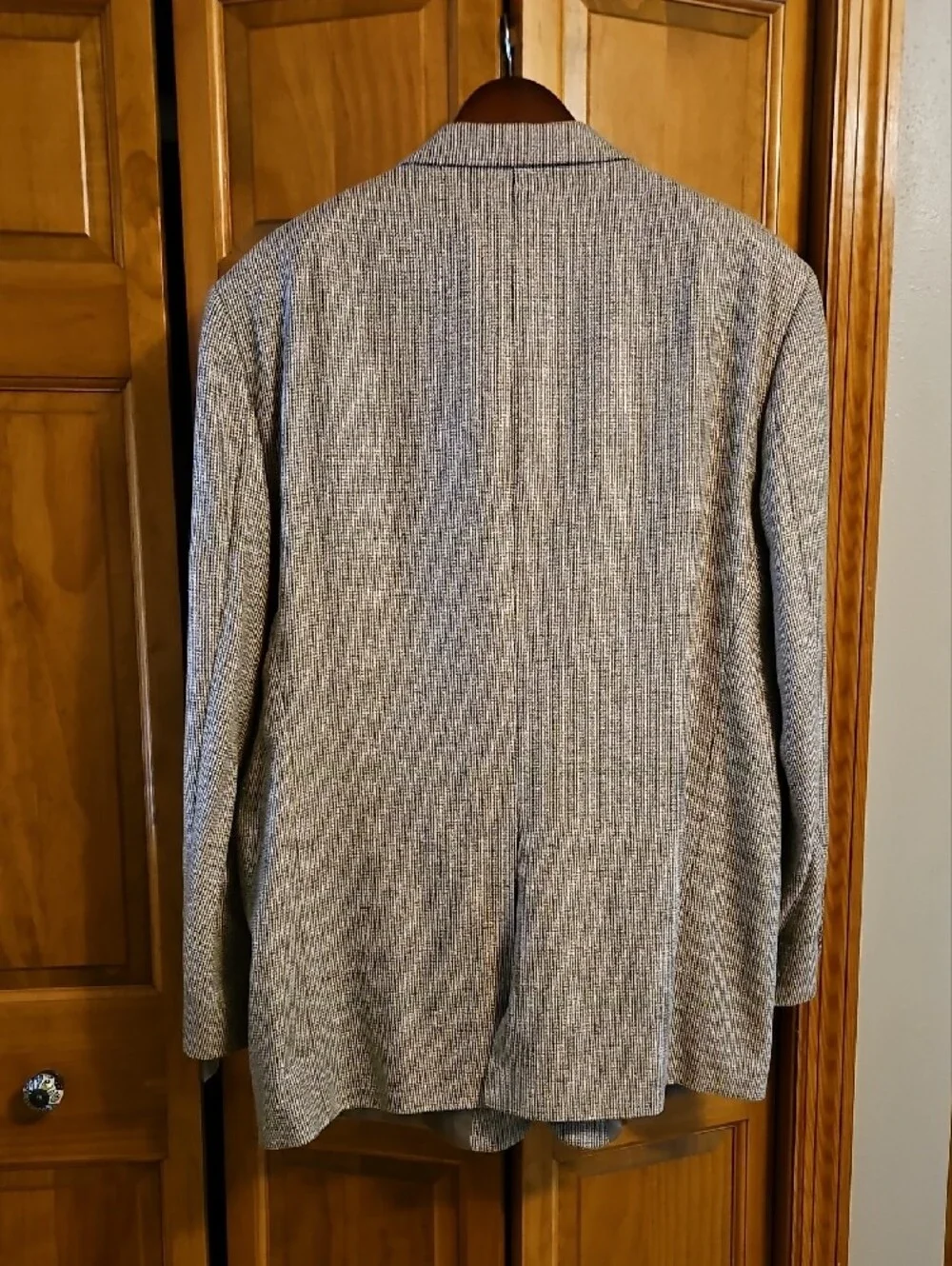 Men's Classic Gray Tweed Blazer